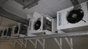 Chłodnie przemysłowe z wentylatorami 